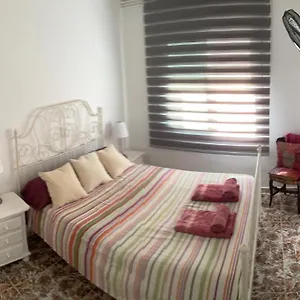 Isabel De Espacio Flores Sitges