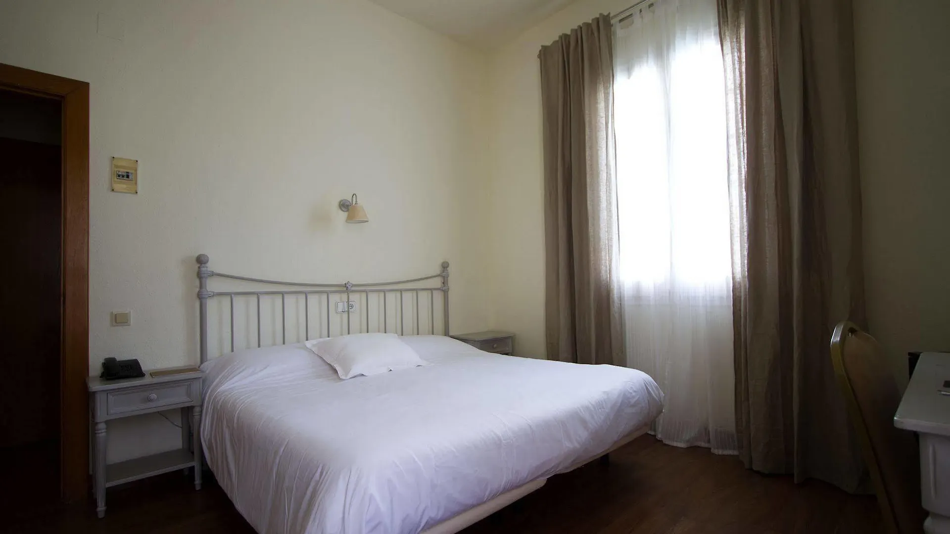 Hotel Capri Sitges 3*,